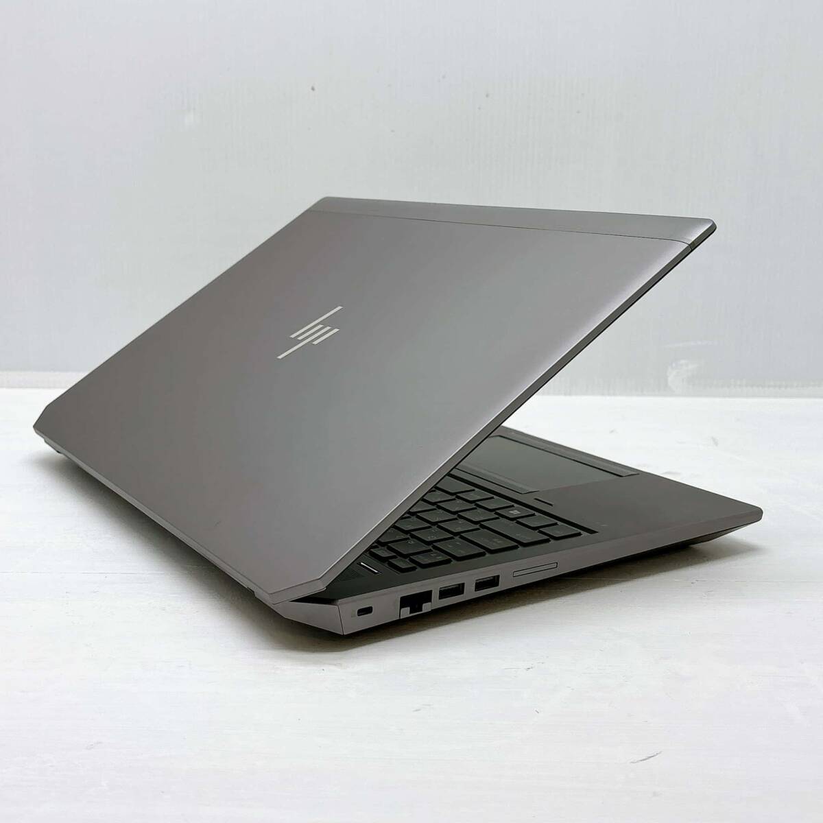 HP ZBook 15 G5 Core i7 8750H 2.2GHz 16GB 15.6 inch